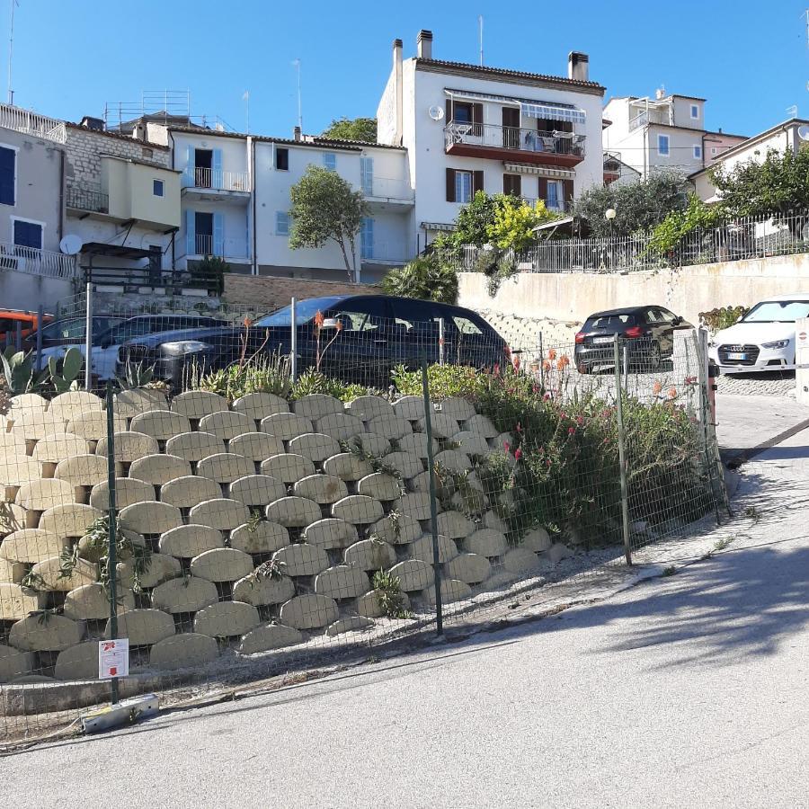 Casa Linda, A Due Passi Dal Mare Διαμέρισμα Numana Εξωτερικό φωτογραφία