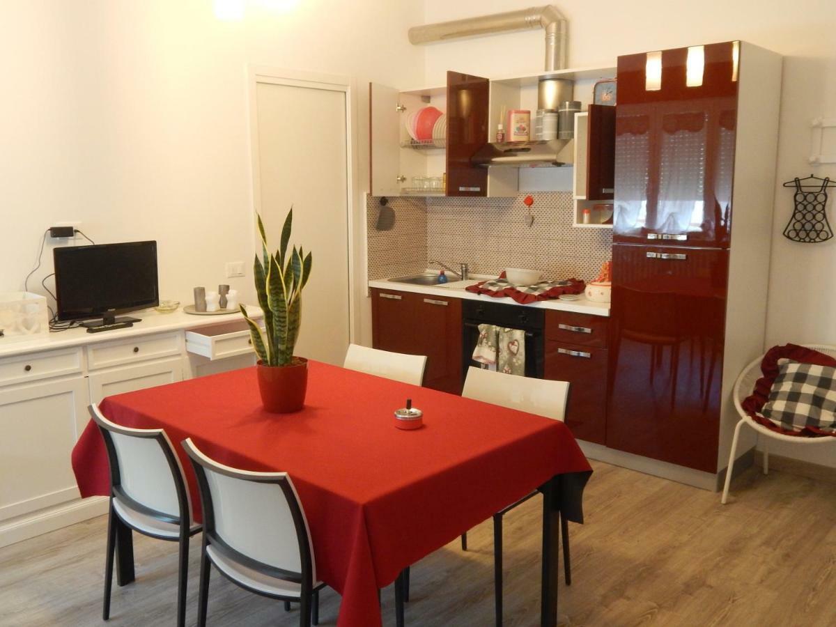 Casa Linda, A Due Passi Dal Mare Διαμέρισμα Numana Εξωτερικό φωτογραφία